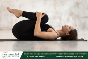 Bài tập nằm ôm đầu gối