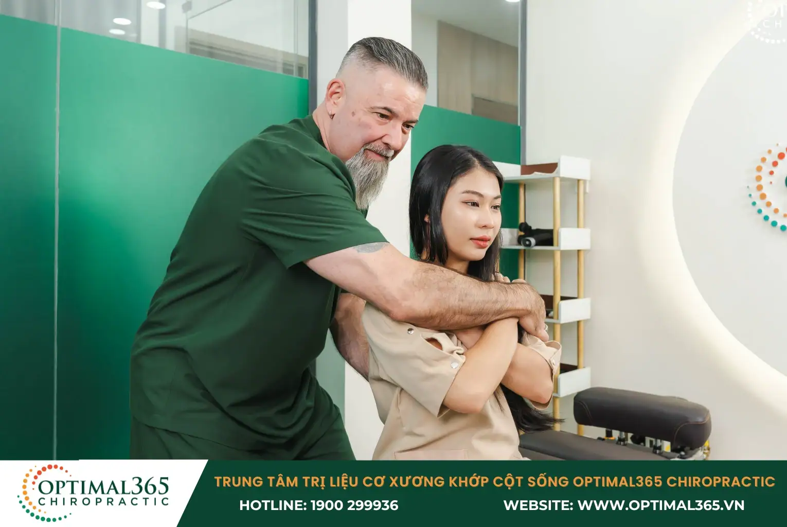 Trị liệu hội chứng Tennis Elbow hiệu quả tại Optimal365 Chiropractic