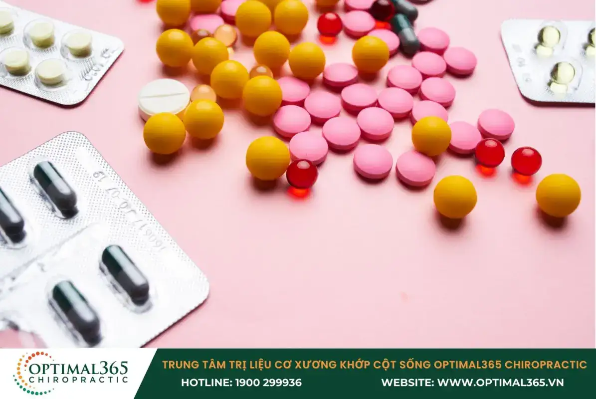 Thuốc giãn cơ chỉ định cho đau khớp kèm căng cơ, sưng phù