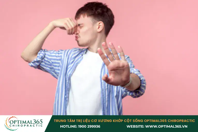 Người bệnh đau đầu nên tránh xa các mùi hôi, mùi quá nồng