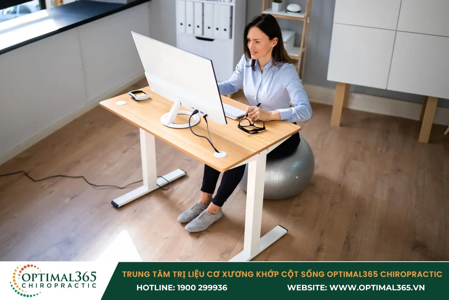 Giữ tư thế sinh hoạt chính xác để bảo vệ sức khỏe cột sống