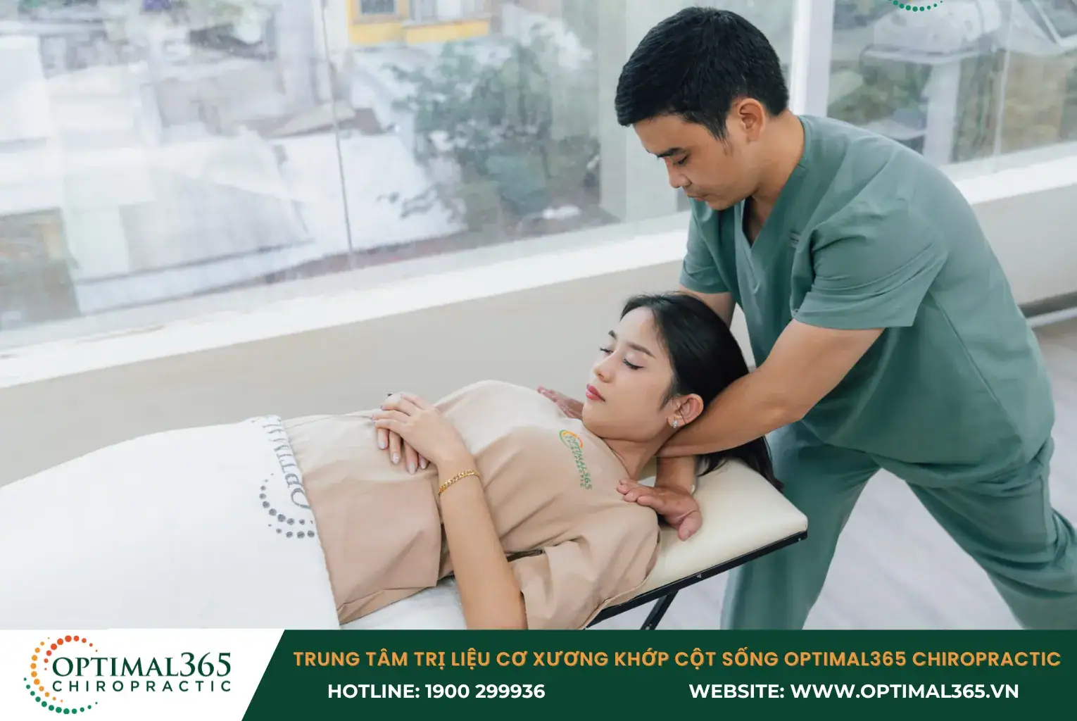 Điều trị đau đầu căng cơ tại Optimal365 Chiropractic