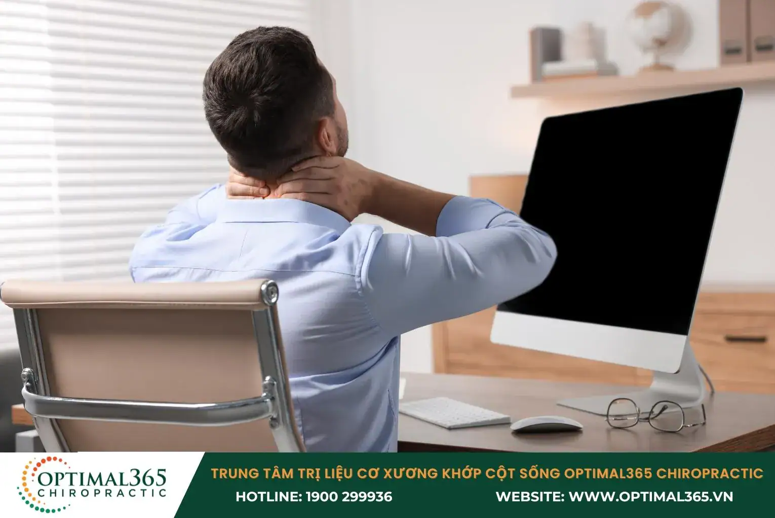 Đau vùng gáy và cổ do thoát vị đĩa đệm hoặc viêm khớp vùng đốt sống cổ