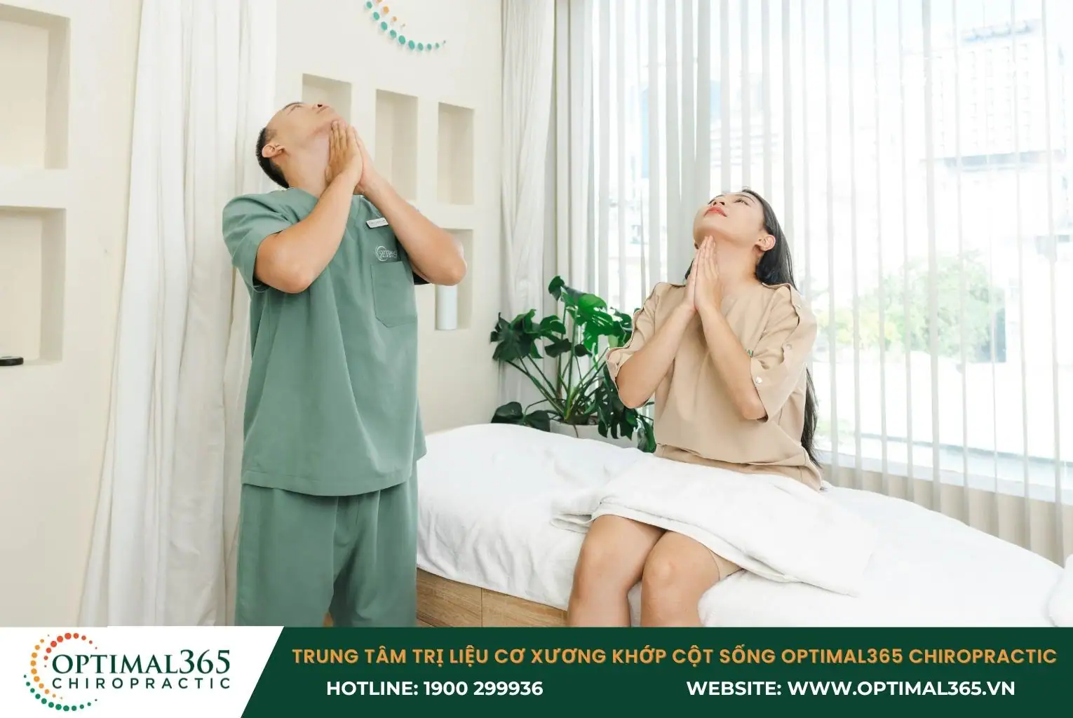 Kỹ thuật viên sẽ tiến hành hướng dẫn các bài tập phục hồi, giúp cải thiện độ linh hoạt cho cơ xương khớp