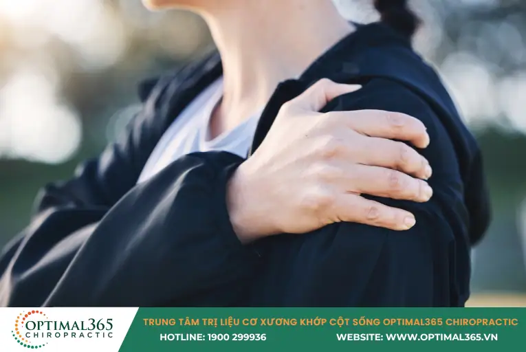 Căng cơ vai là gì? 